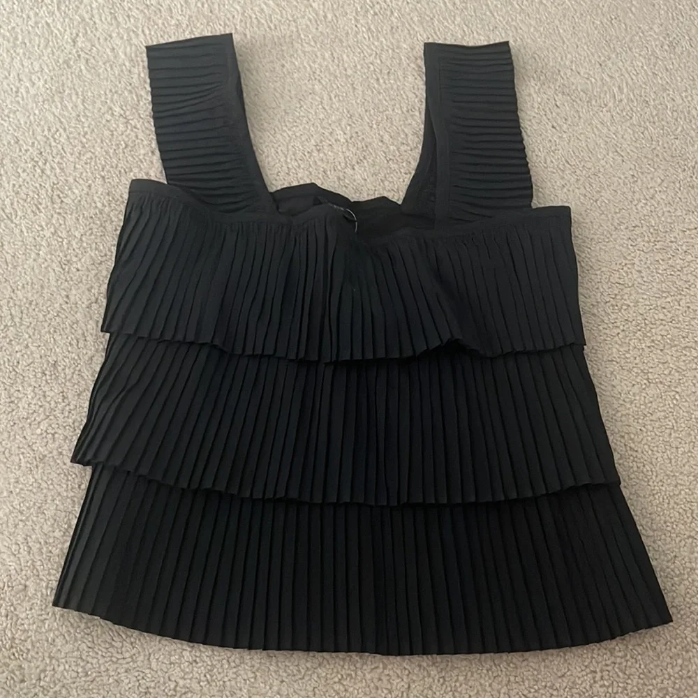 J. Crew Black Accordion Pleated Three Tiered Top Size XXS
